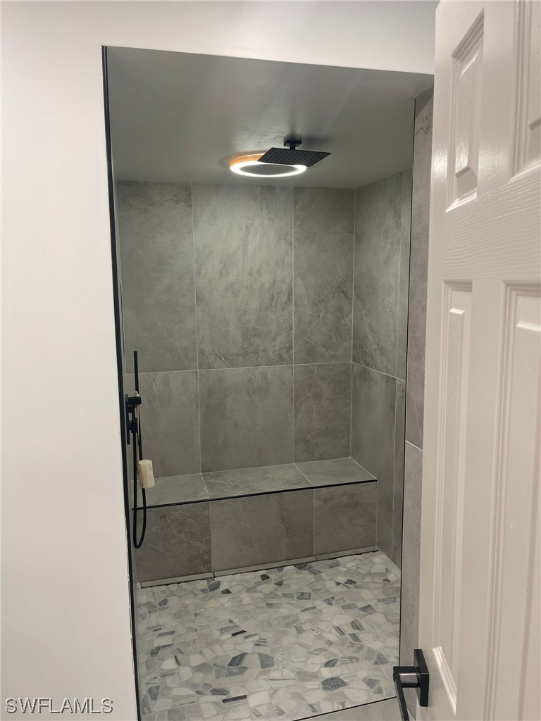 1337 Bradford Road Fort Myers, FL 33901 - Photo 39 of 46 a bathroom with a shower