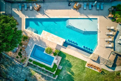 $590,000 | 1101 Ivean Pearson Road, Unit A102, Lago Vista, TX 78645