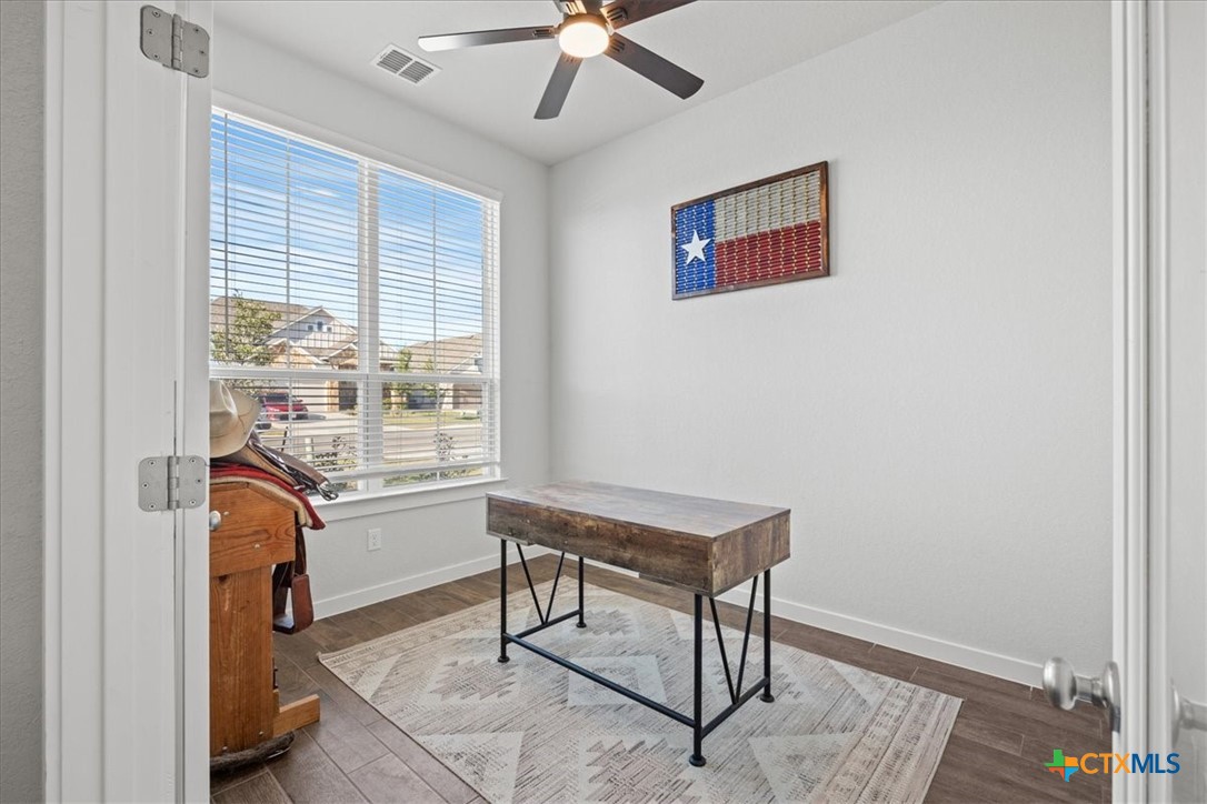 1027 Haystack New Braunfels, TX 78130 - Photo 4 of 24 Office