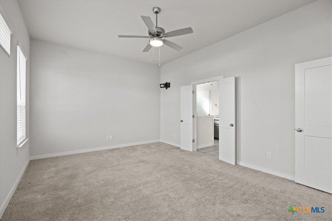 1027 Haystack New Braunfels, TX 78130 - Photo 10 of 24 Master