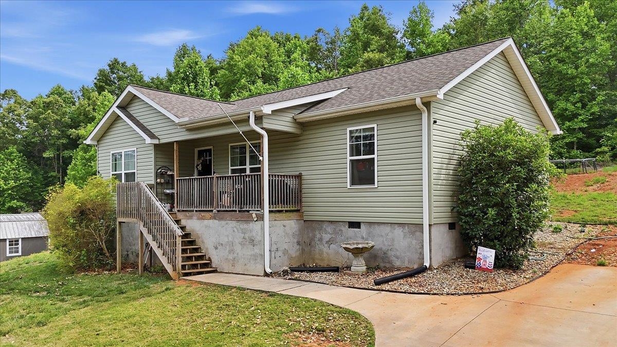 524 Secona Road Pickens, SC 29671 - Photo 2 of 26