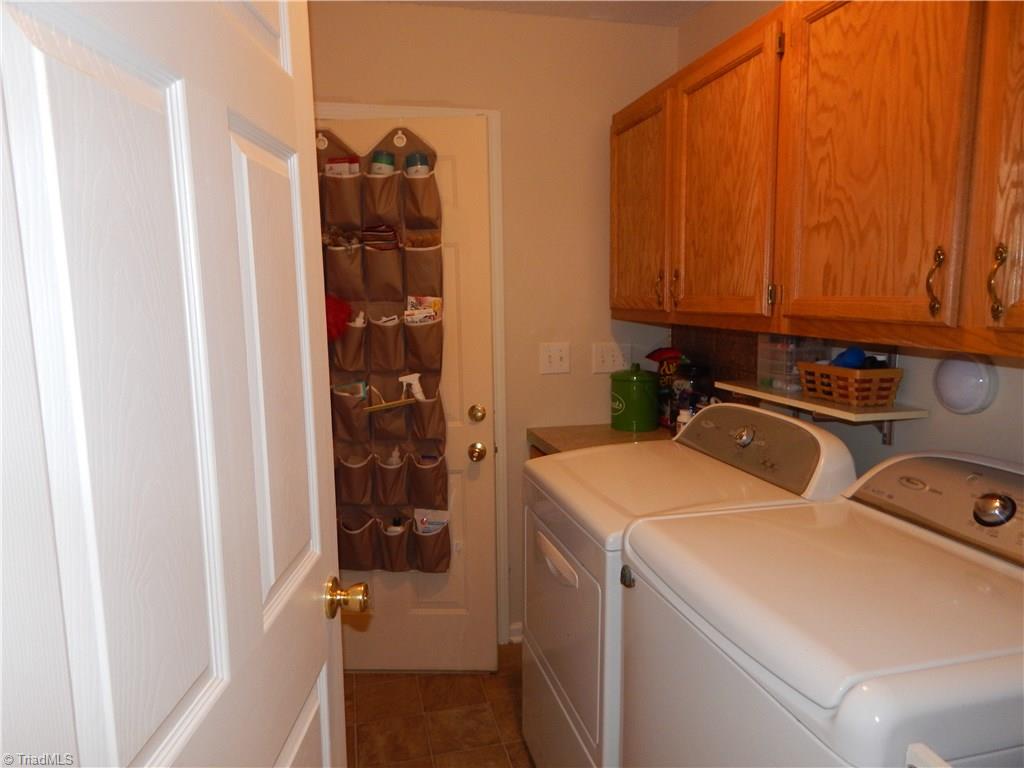 403 Baxter Road Winston-Salem, NC 27107 - Photo 14 of 19 Gallery Image 14