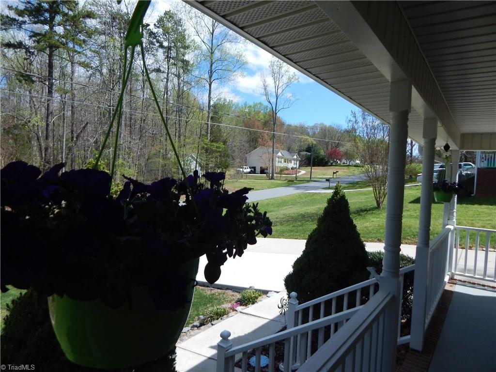 403 Baxter Road Winston-Salem, NC 27107 - Photo 18 of 19 Gallery Image 18