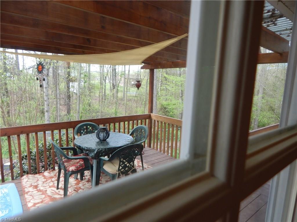 403 Baxter Road Winston-Salem, NC 27107 - Photo 8 of 19 Gallery Image 8
