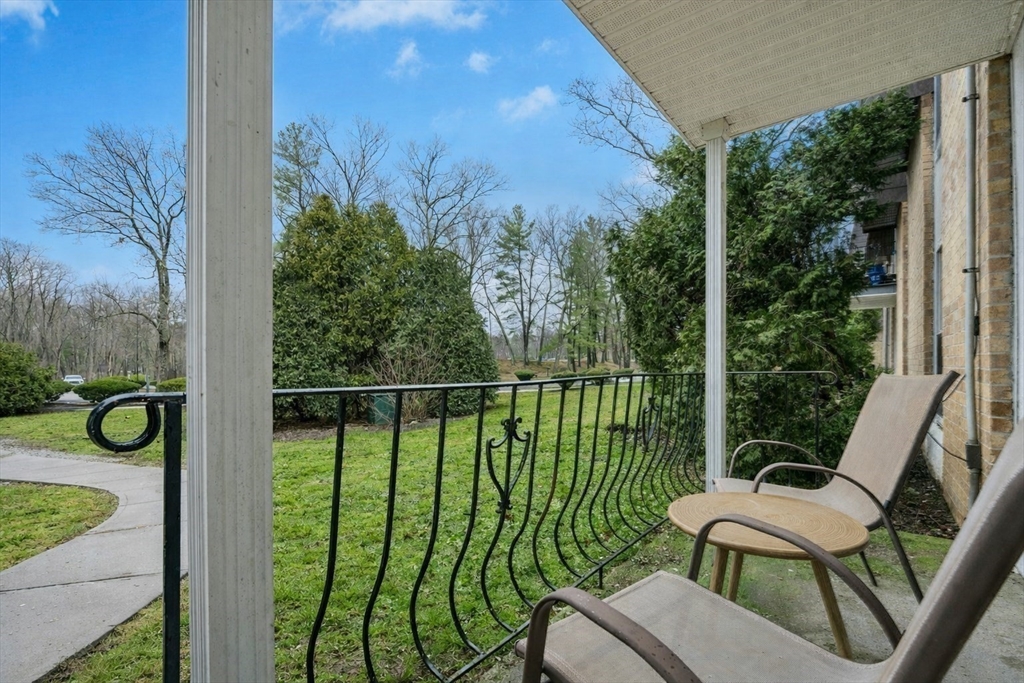 5 Shadowbrook Lane, Unit 7 Milford, MA 01757 - Photo 5 of 28