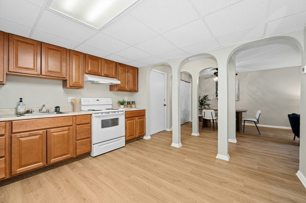 5 Shadowbrook Lane, Unit 7 Milford, MA 01757 - Photo 6 of 28