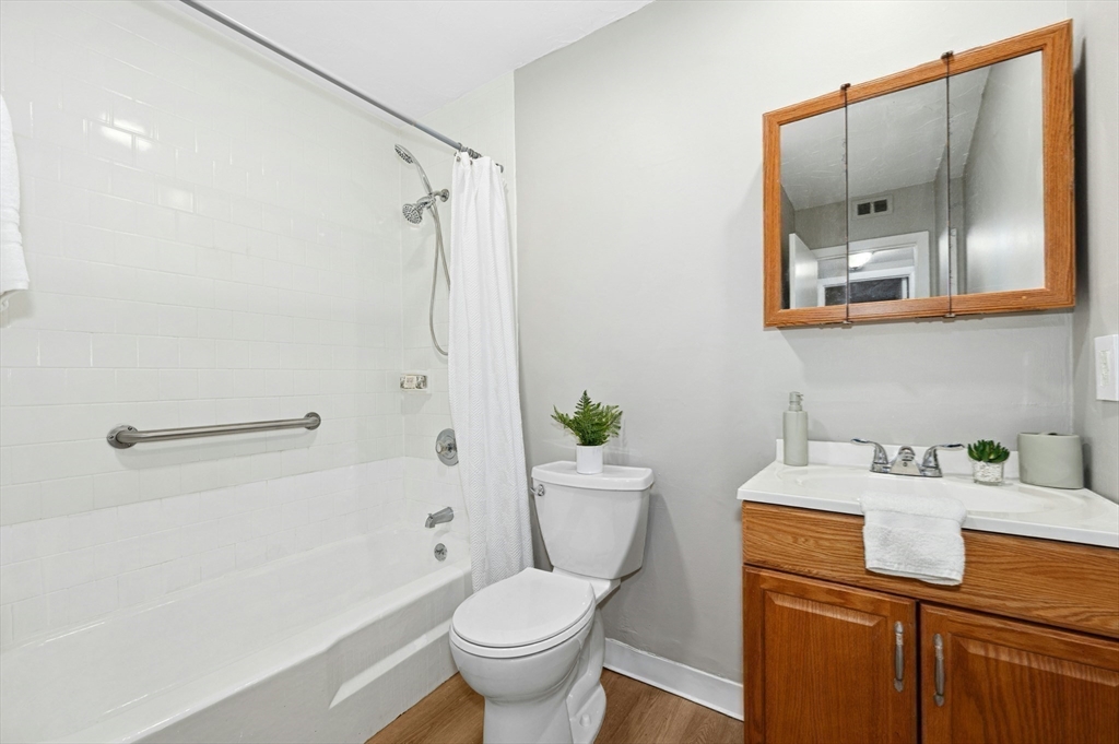 5 Shadowbrook Lane, Unit 7 Milford, MA 01757 - Photo 10 of 28