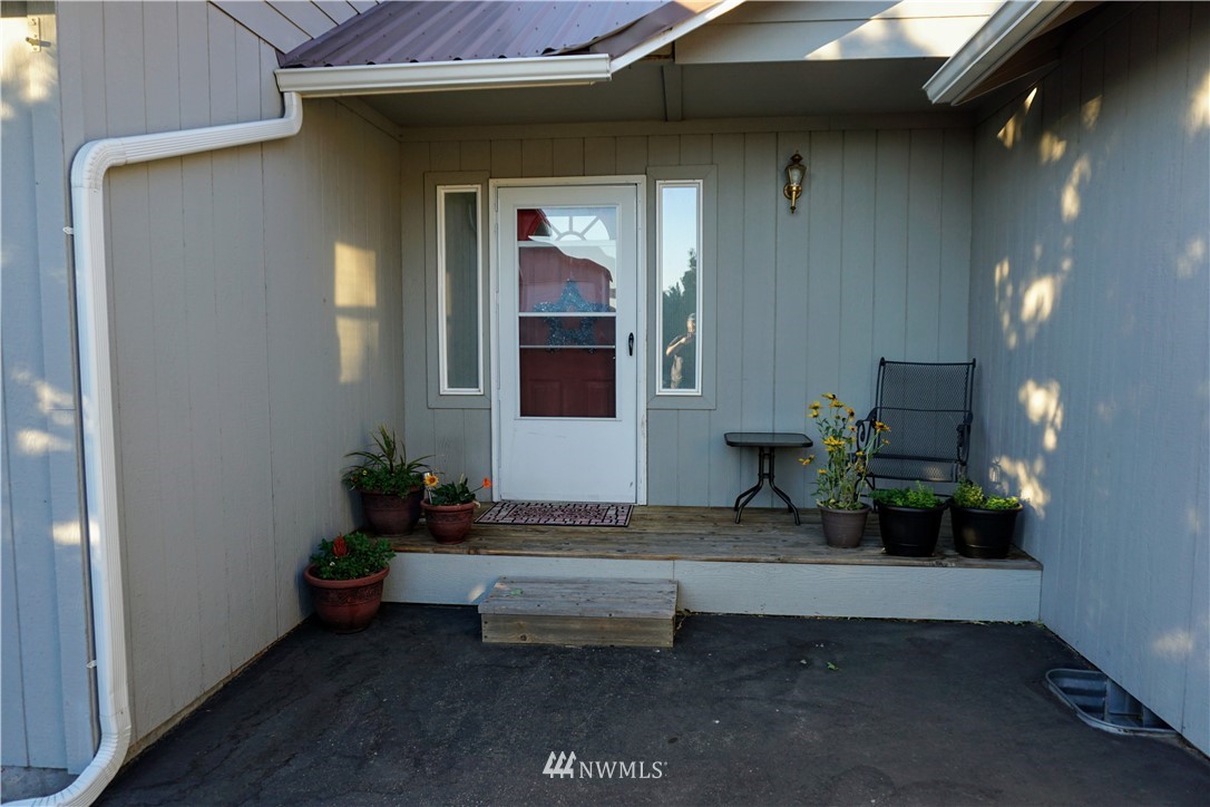 1111 Howard Road Ellensburg, WA 98926 - Photo 5 of 25