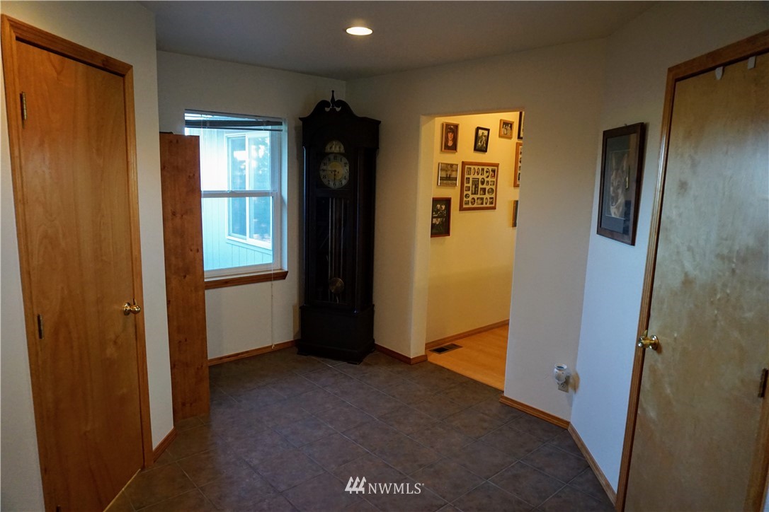 1111 Howard Road Ellensburg, WA 98926 - Photo 6 of 25