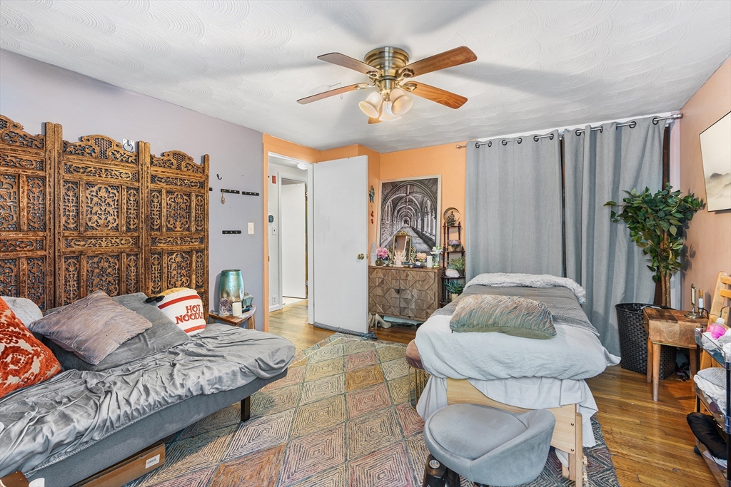 104 College Farm Road Waltham, MA 02451 - Photo 11 of 26