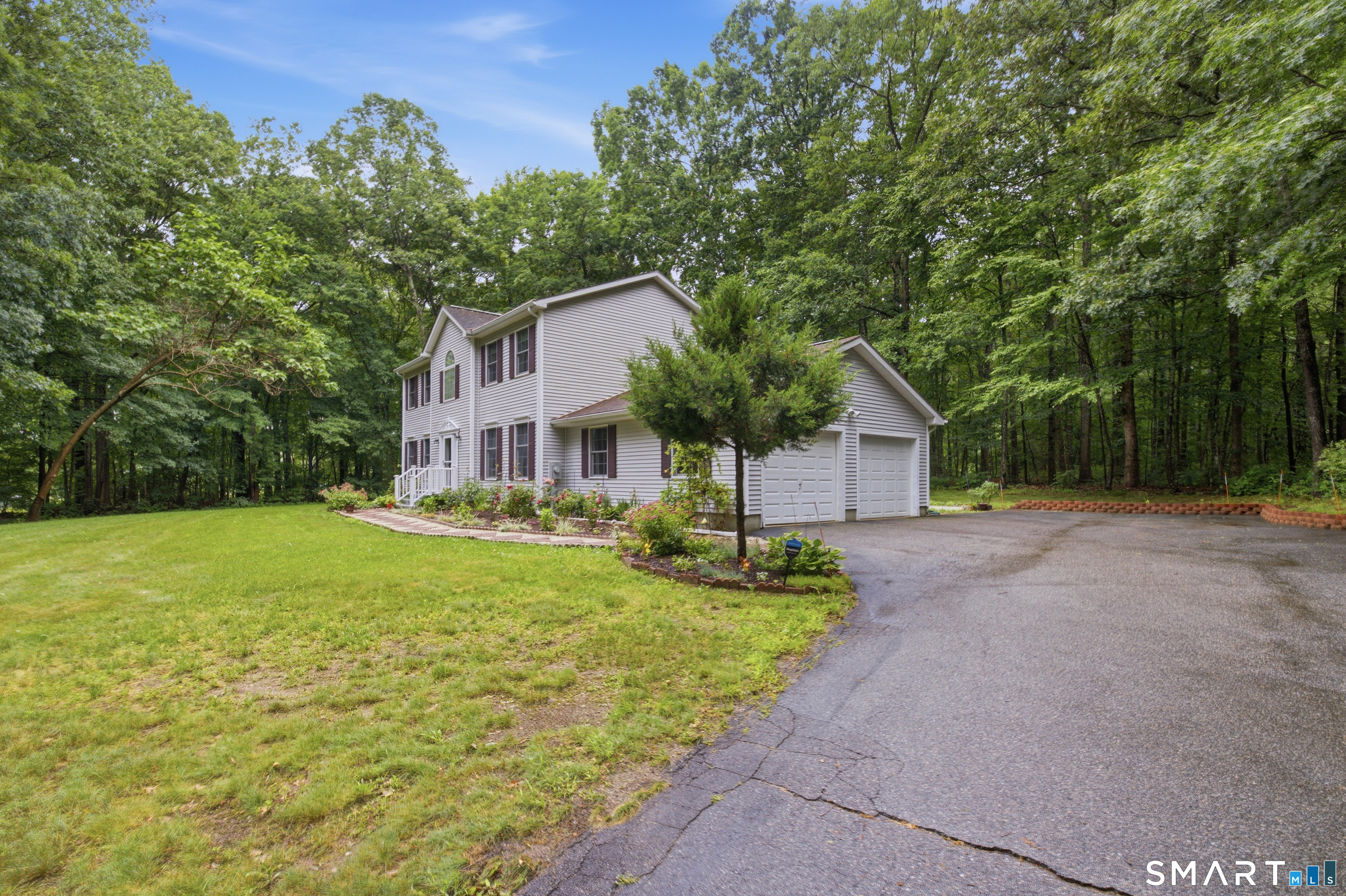 17 Dean Road East Lyme, CT 06333 - Photo 7 of 28