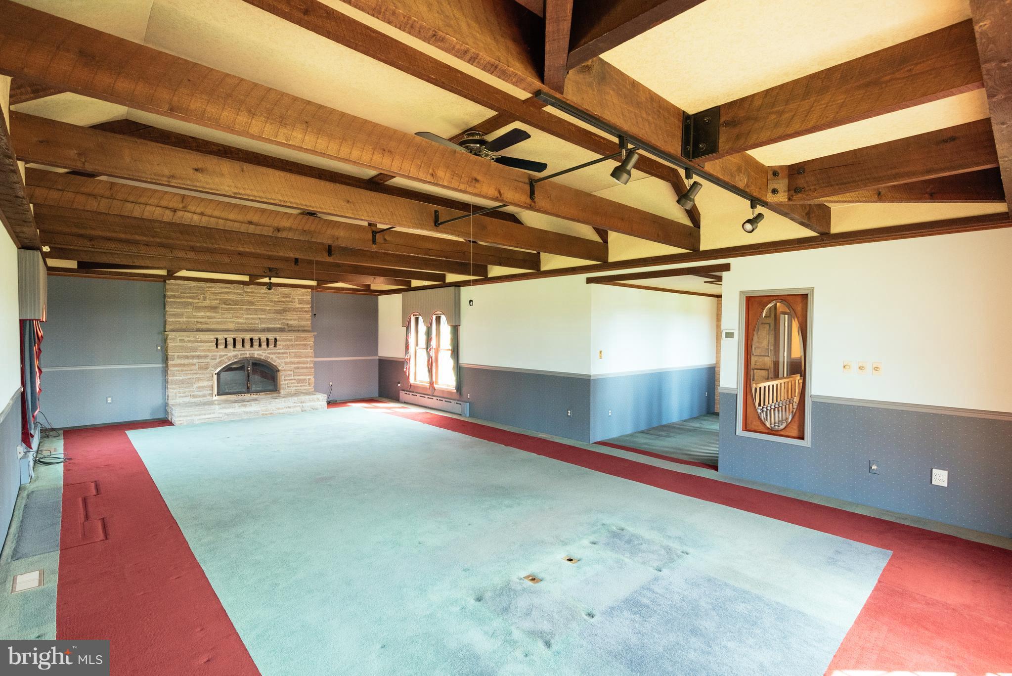 16600 York Road Monkton, MD 21111 - Photo 10 of 30 a view of an empty room