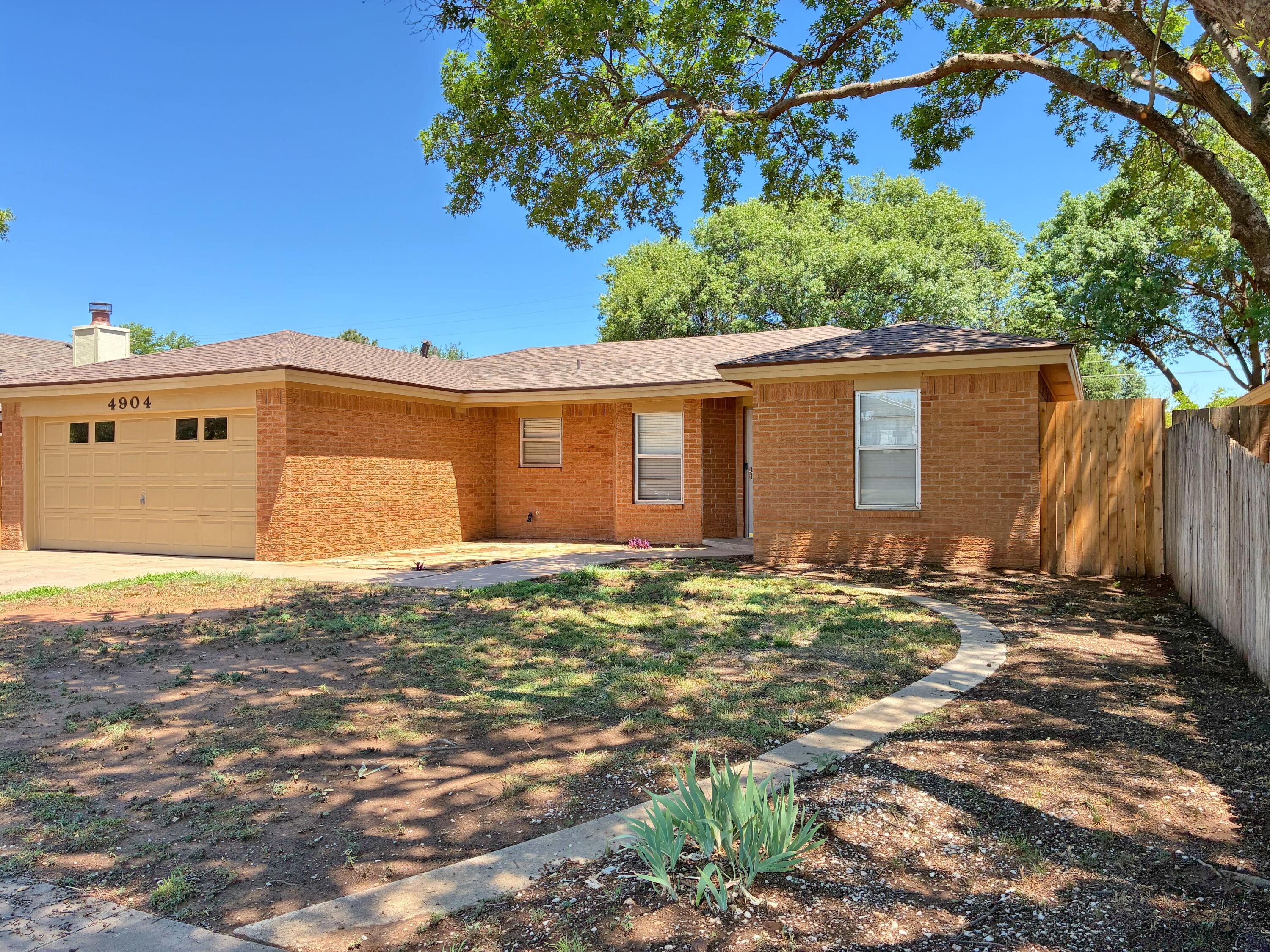 4904 64th Street Lubbock, TX 79414 - Photo 5 of 47 IMG_7322