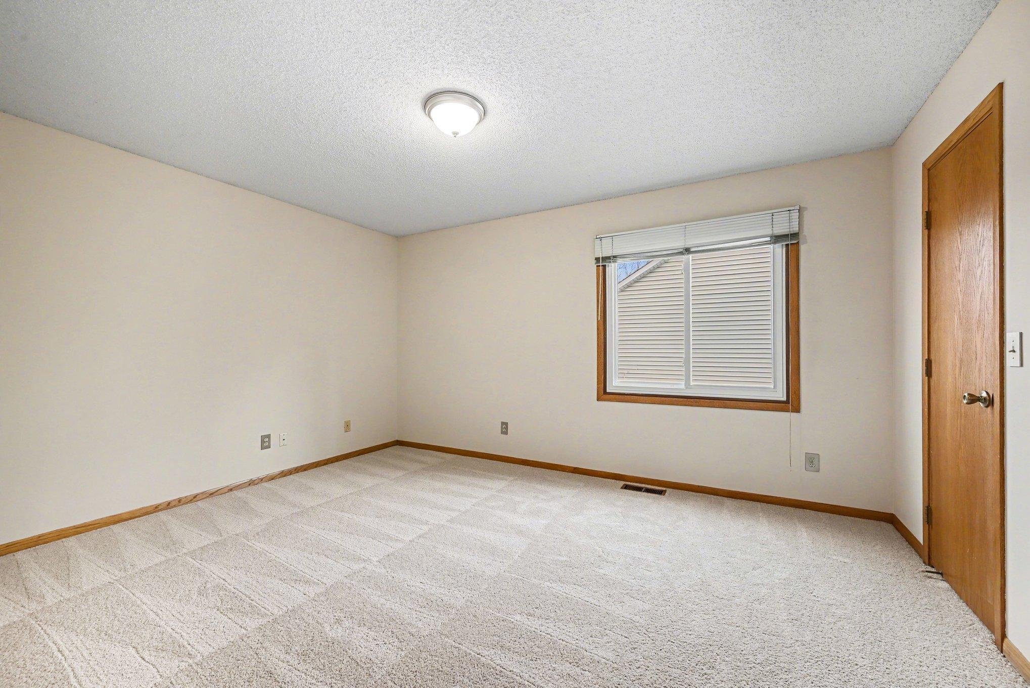 3570 Coachman Road Eagan, MN 55122 - Photo 11 of 26