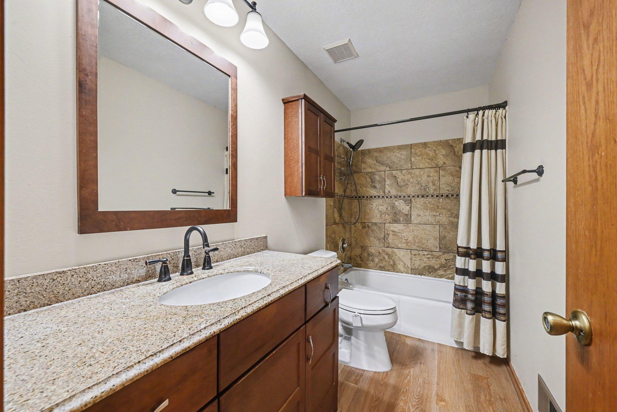 3570 Coachman Road Eagan, MN 55122 - Photo 14 of 26