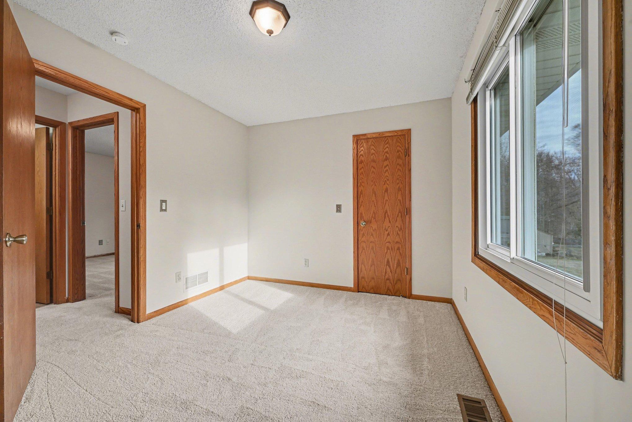 3570 Coachman Road Eagan, MN 55122 - Photo 16 of 26