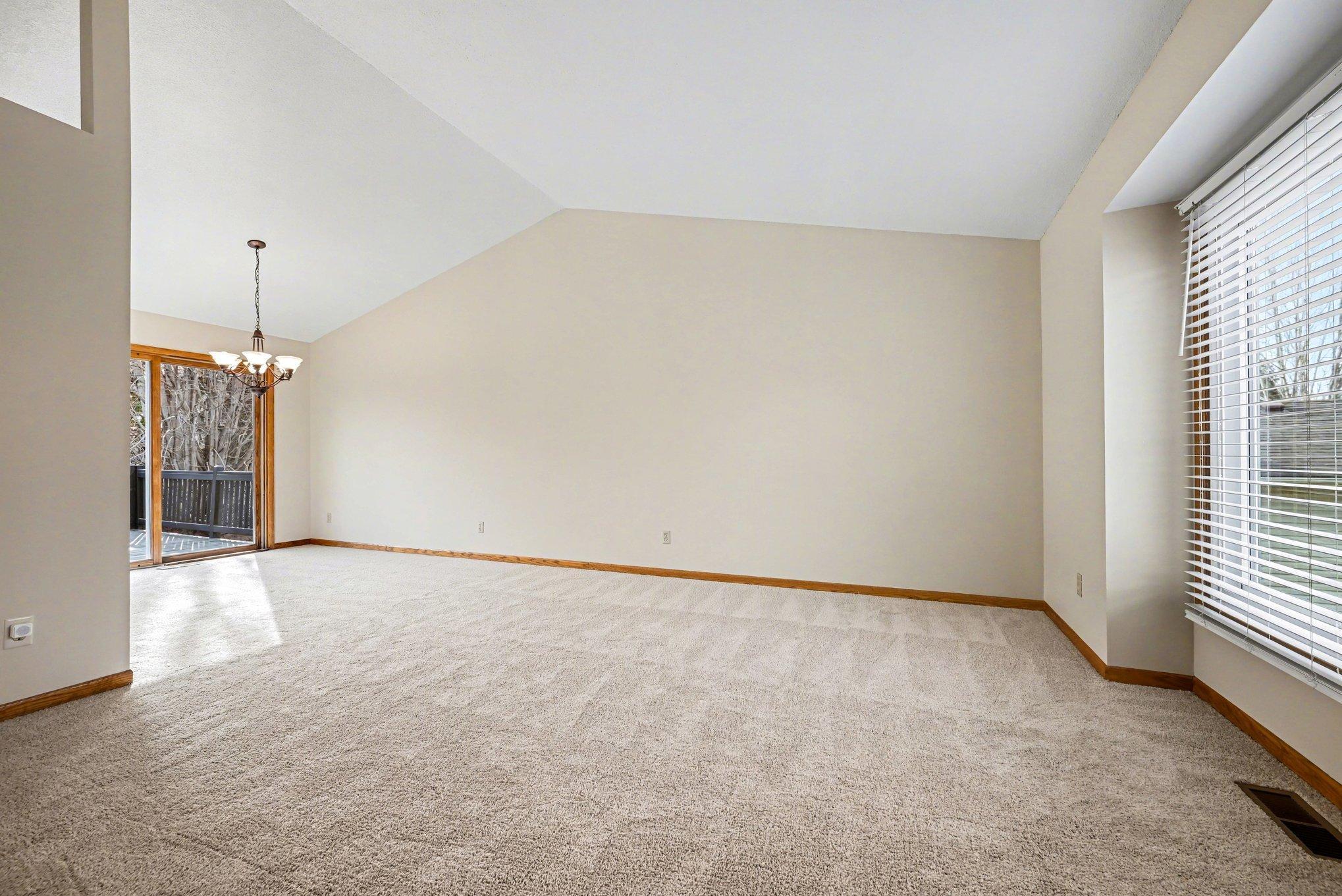 3570 Coachman Road Eagan, MN 55122 - Photo 5 of 26