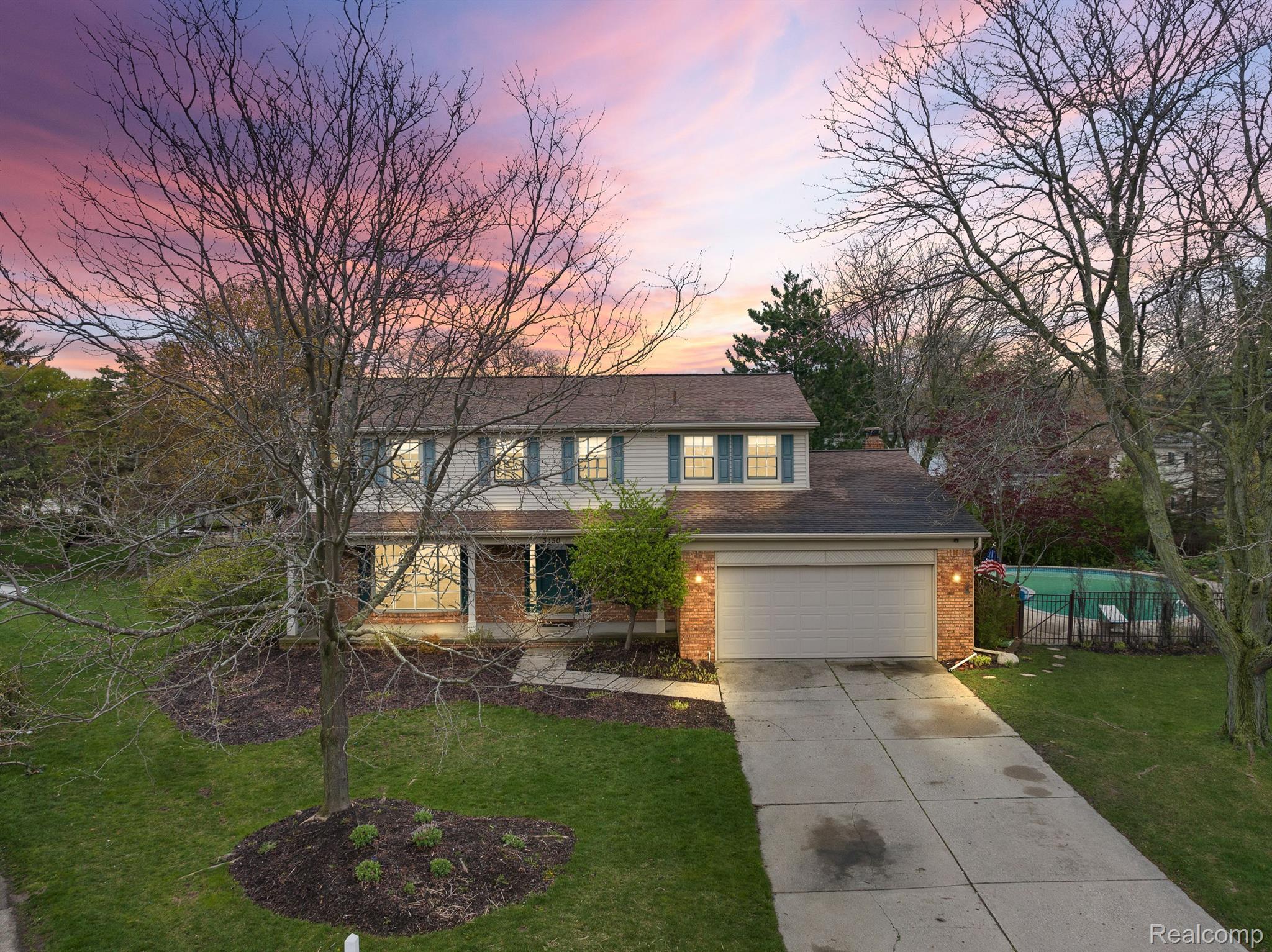 3150 Doral Rochester, MI 48309 - Photo 1 of 45 Gallery Image 1