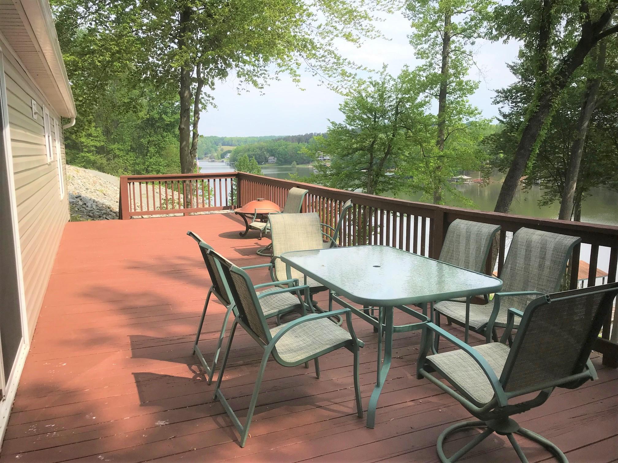 488 Major Holland Road Union Hall, VA 24176 - Photo 12 of 39 12 Deck