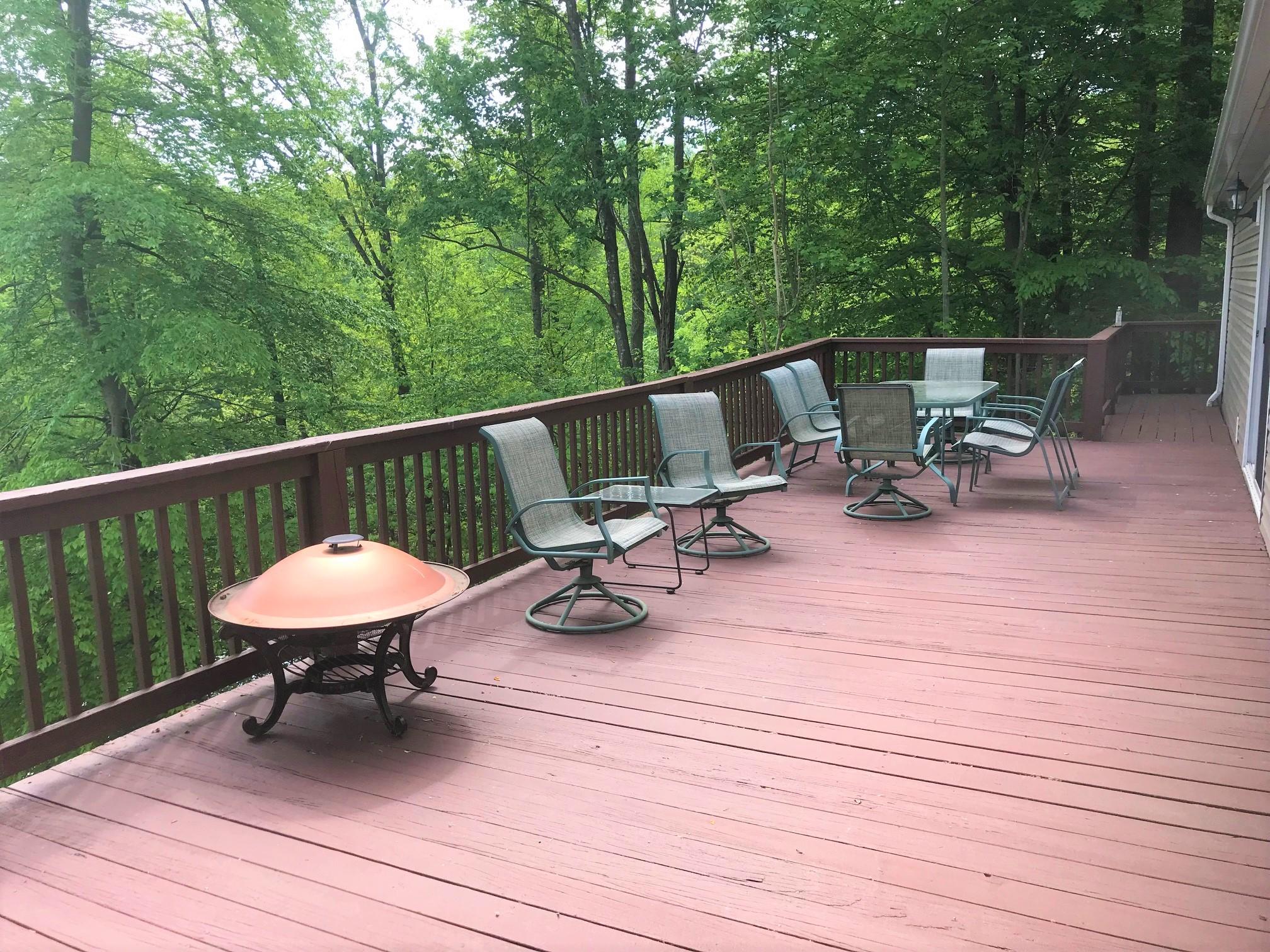 488 Major Holland Road Union Hall, VA 24176 - Photo 30 of 39 30 Deck