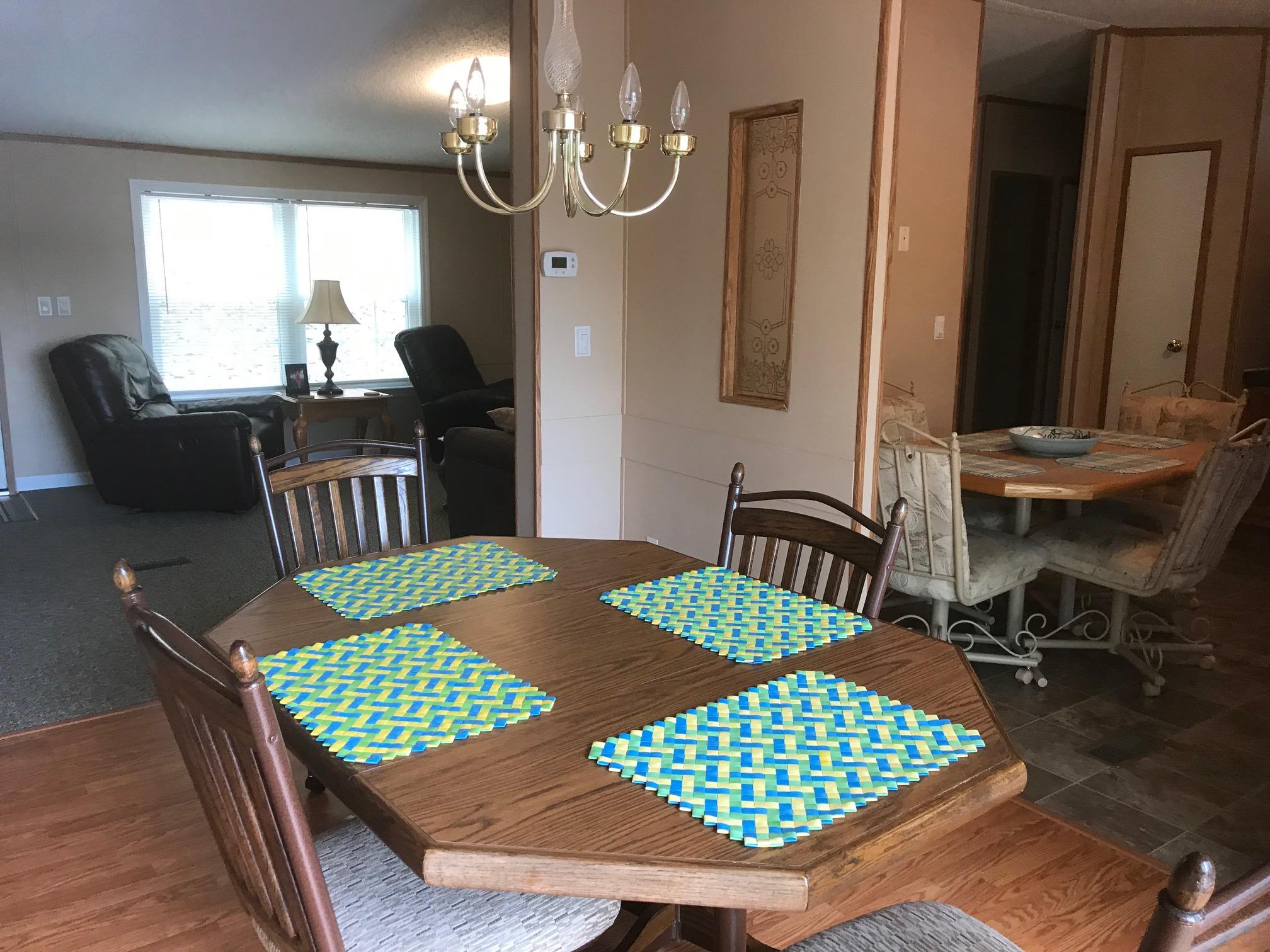 4 Dining Area