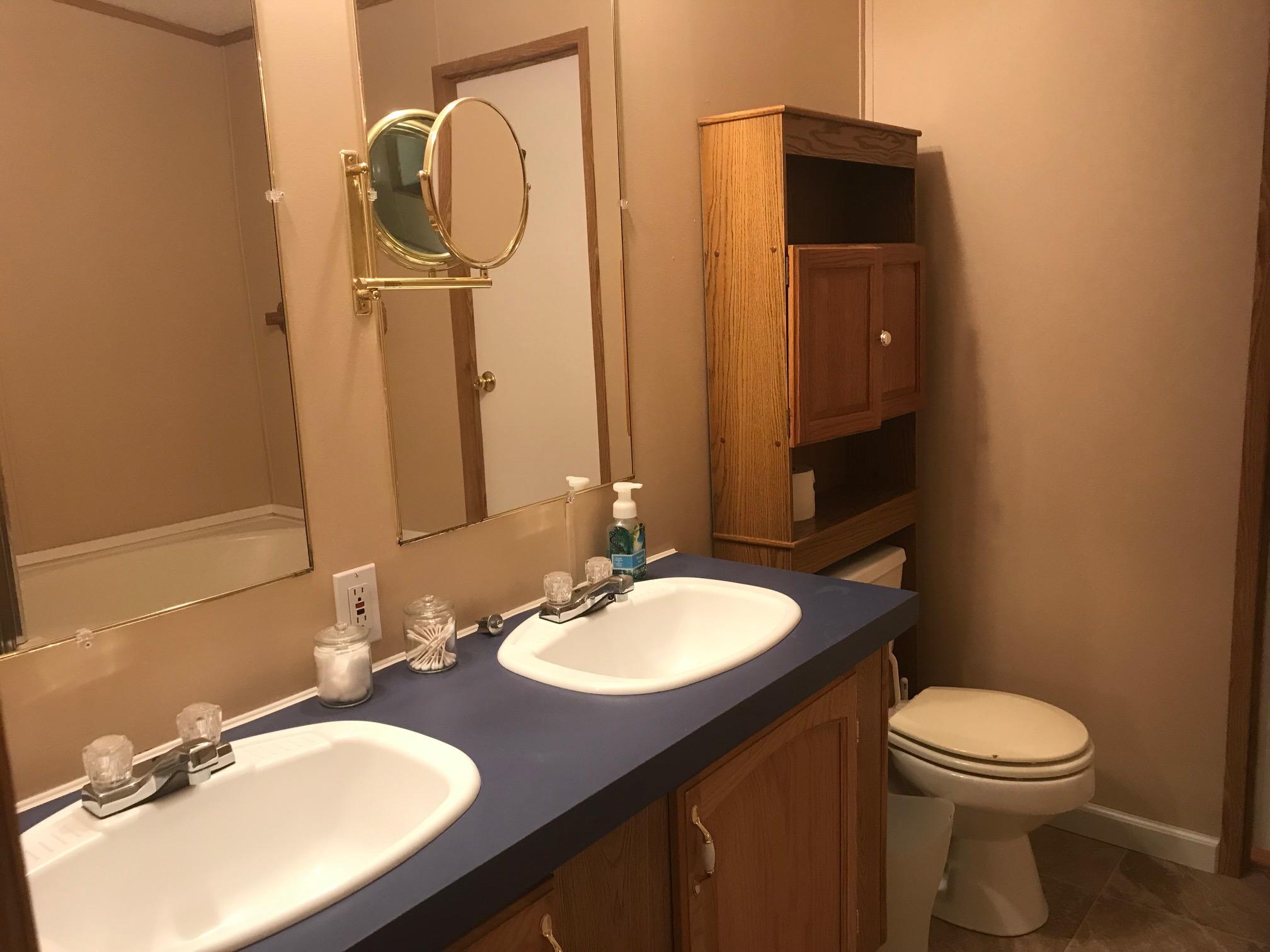 6 Master Bath