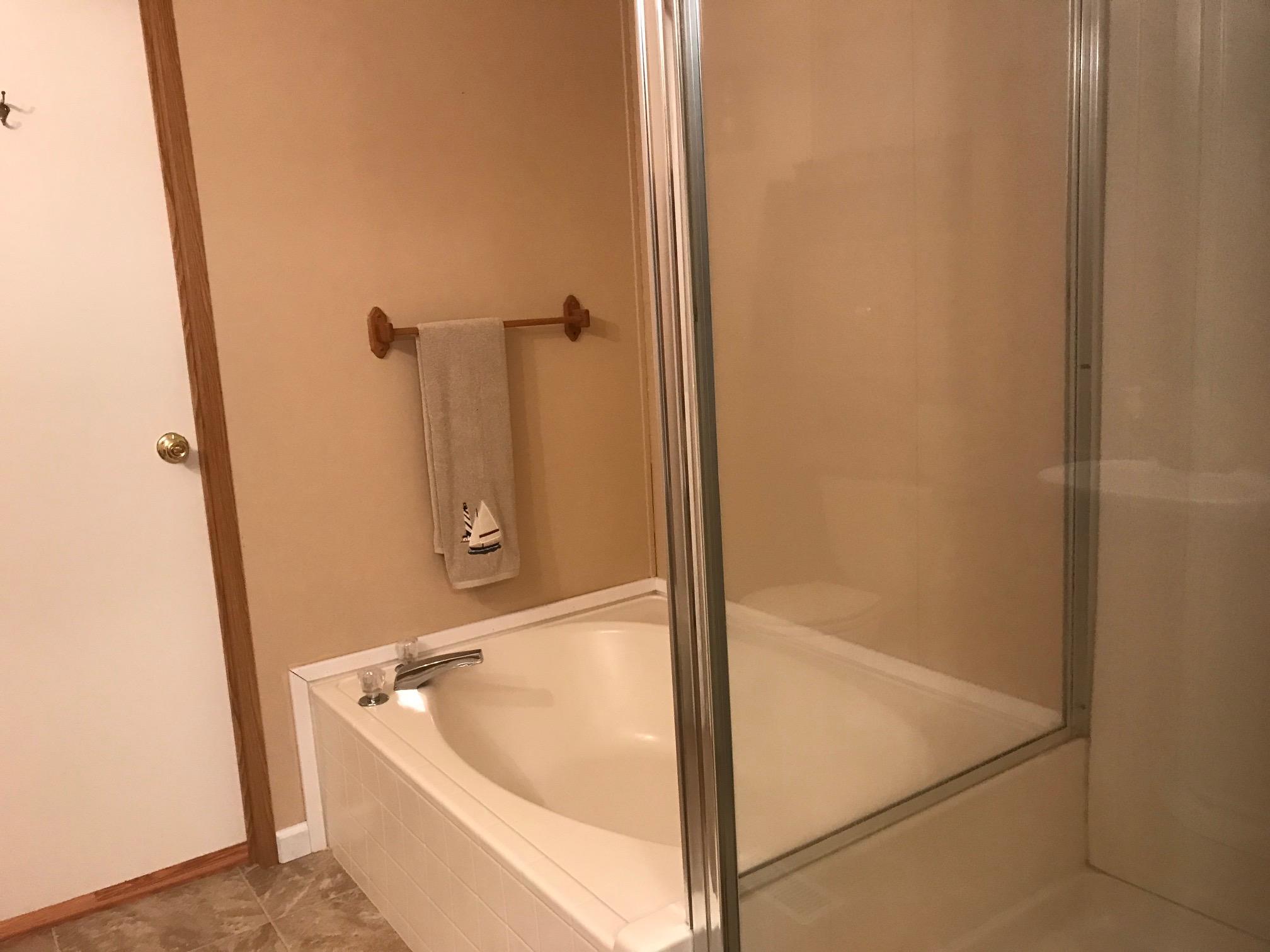 7 Master Bath