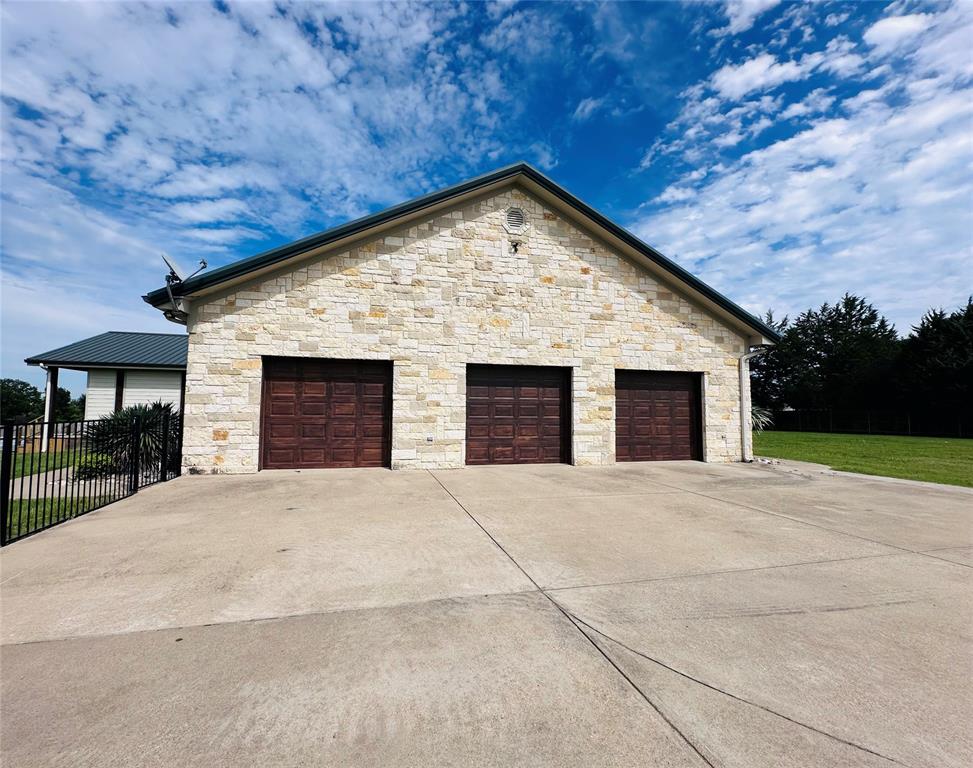 192 Randy Street Gun Barrel City, TX 75156 - Photo 36 of 37
