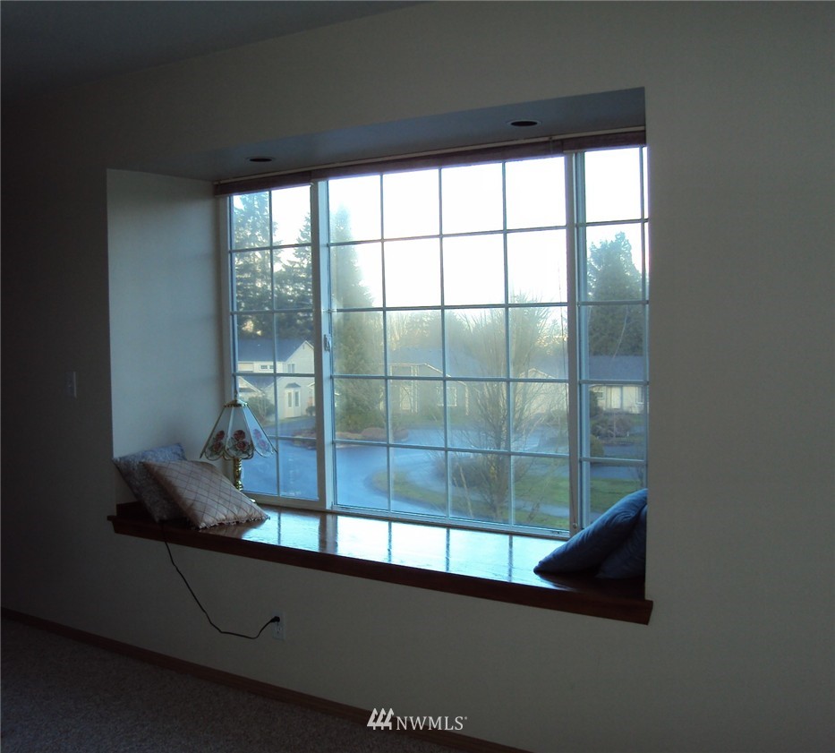 12229 Northeast 169th Street Bothell, WA 98011 - Photo 13 of 15 Gallery Image 13