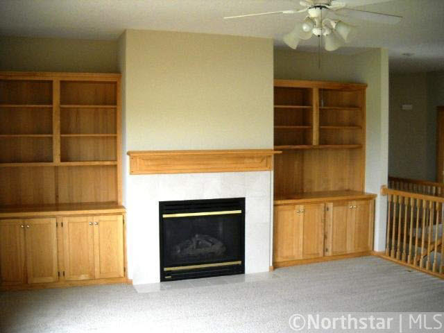 517 McCutcheon Road Hudson, WI 54016 - Photo 3 of 9 Gallery Image 3