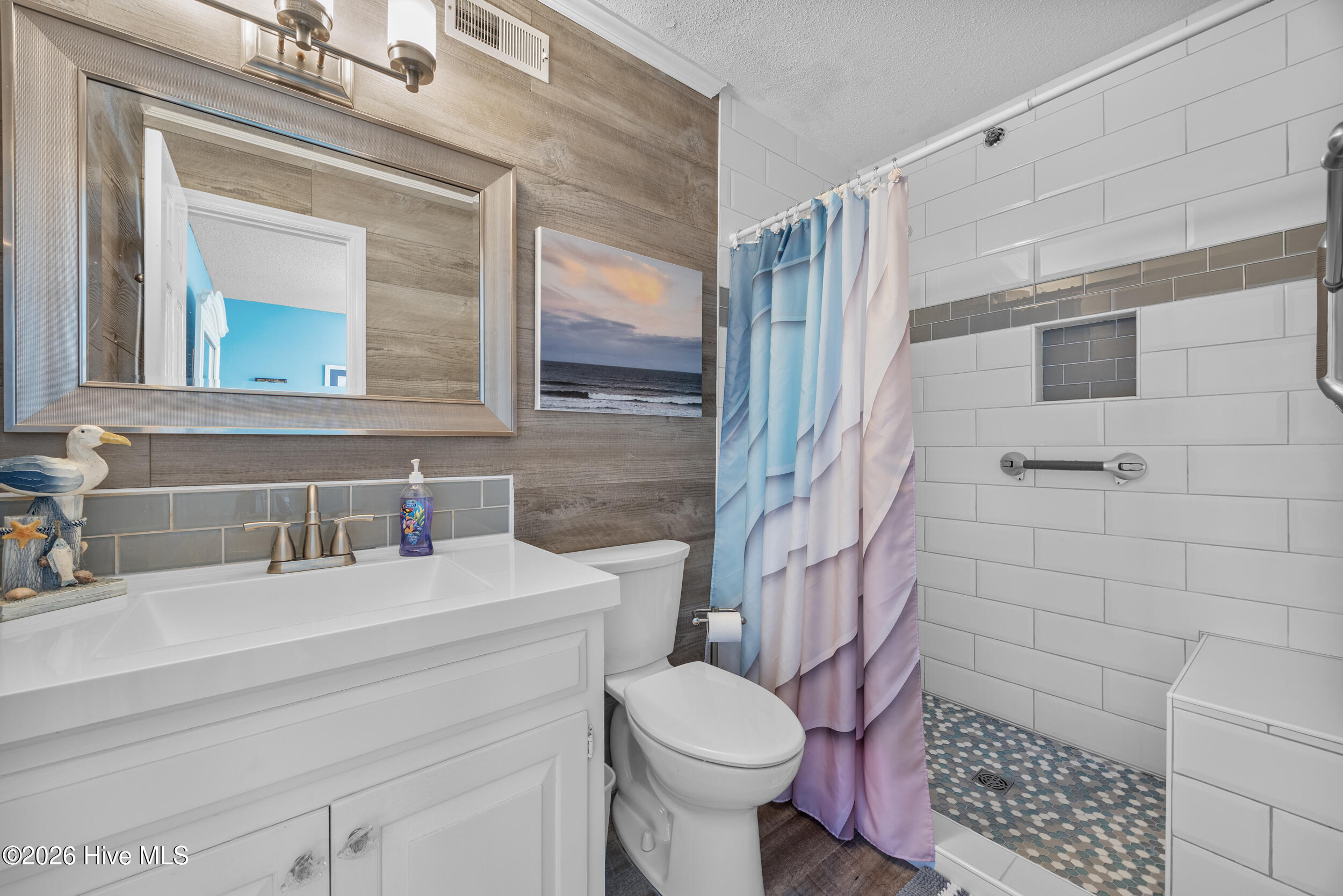 1896 New River Inlet Road, Unit 1315 North Topsail Beach, NC 28460 - Photo 26 of 43 23_bathroom