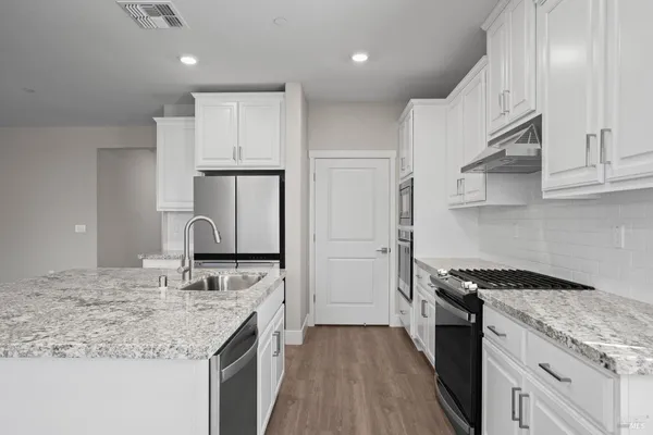 $633,900 | 2270 Rustic Oak Lane, Rio Vista, CA 94571