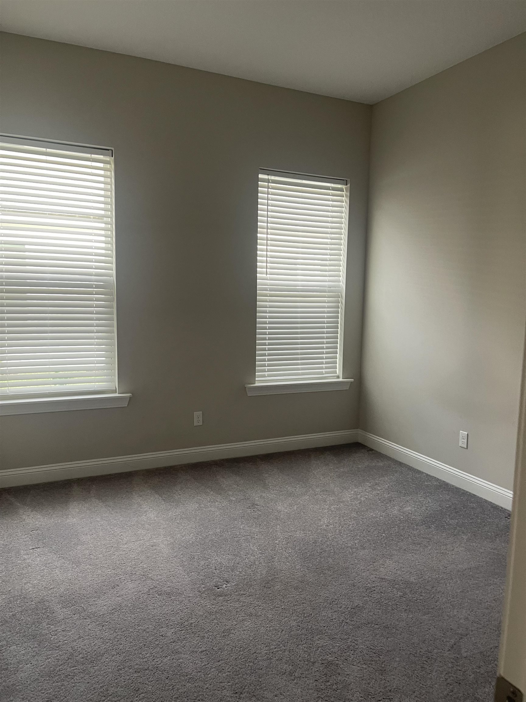198 Paranza Trace St. Augustine, FL 32095 - Photo 11 of 23 an empty room with a window