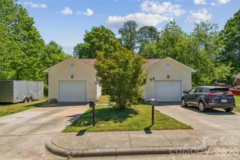$395,000 | 329 West McNeely Avenue, Mooresville, NC 28115