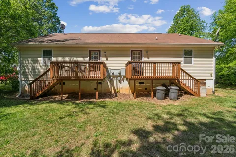 $395,000 | 329 West McNeely Avenue, Mooresville, NC 28115