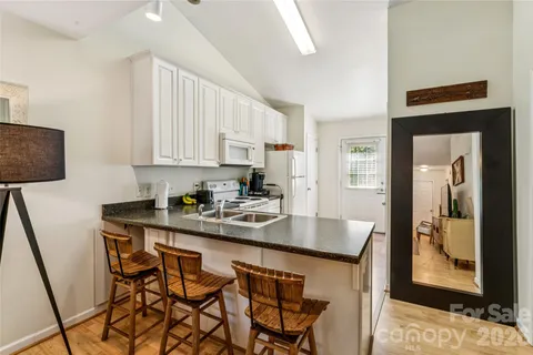 $395,000 | 329 West McNeely Avenue, Mooresville, NC 28115