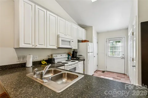 $395,000 | 329 West McNeely Avenue, Mooresville, NC 28115