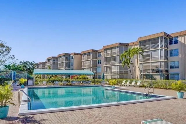 $314,799 | 6000 Northwest 2nd Avenue, Unit 339, Boca Raton, FL 33487