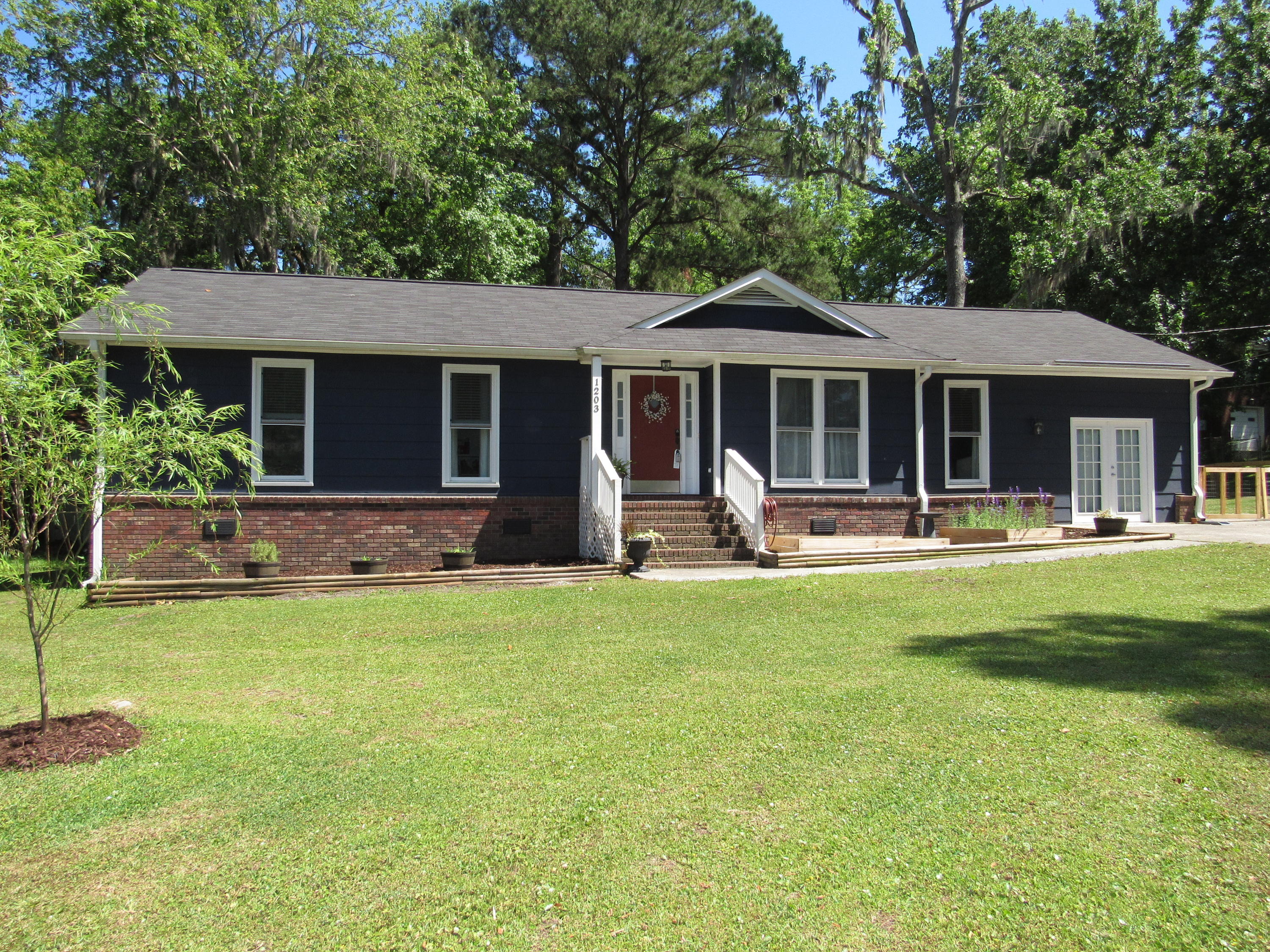1203 Springhill Road Hanahan, SC 29410 - Photo 1 of 44 1IMG_0770