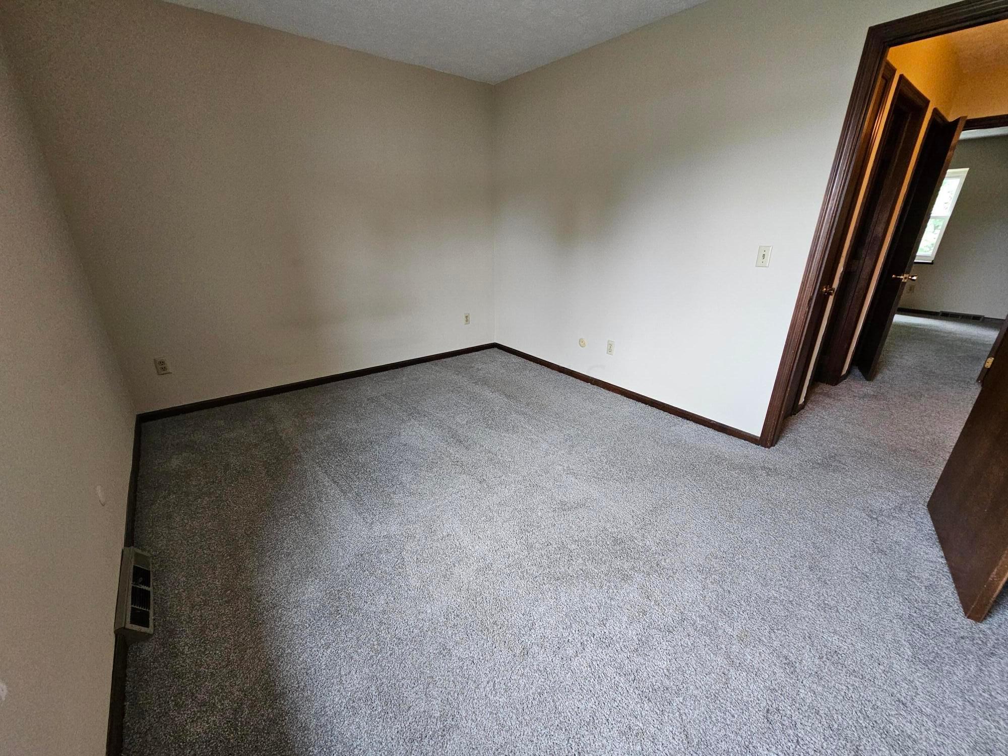 5060 Godown Road, Unit A Columbus, OH 43220 - Photo 14 of 25 20240807_113109