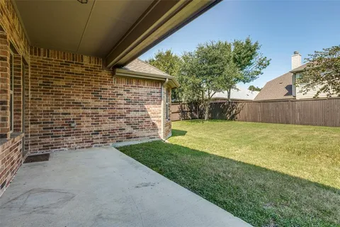 $575,000 | 5824 Silverton Avenue, McKinney, TX 75070