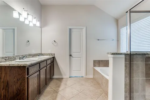 $575,000 | 5824 Silverton Avenue, McKinney, TX 75070