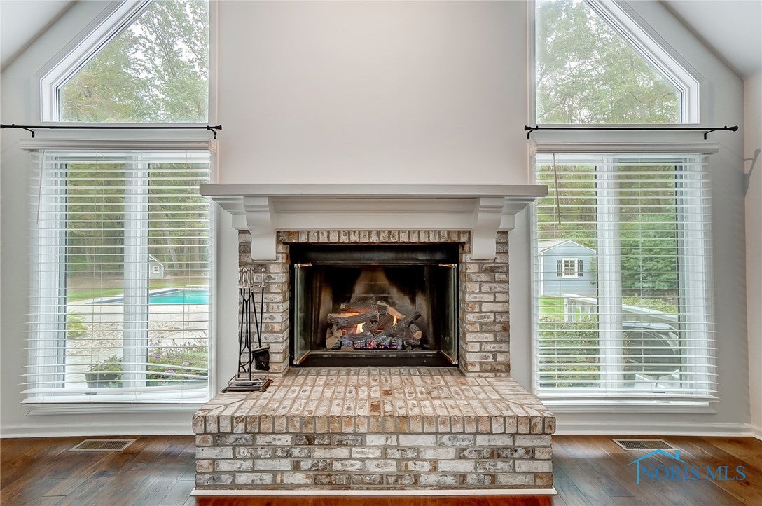 2360 Gradwohl Road Toledo, OH 43617 - Photo 8 of 46 Gallery Image 8
