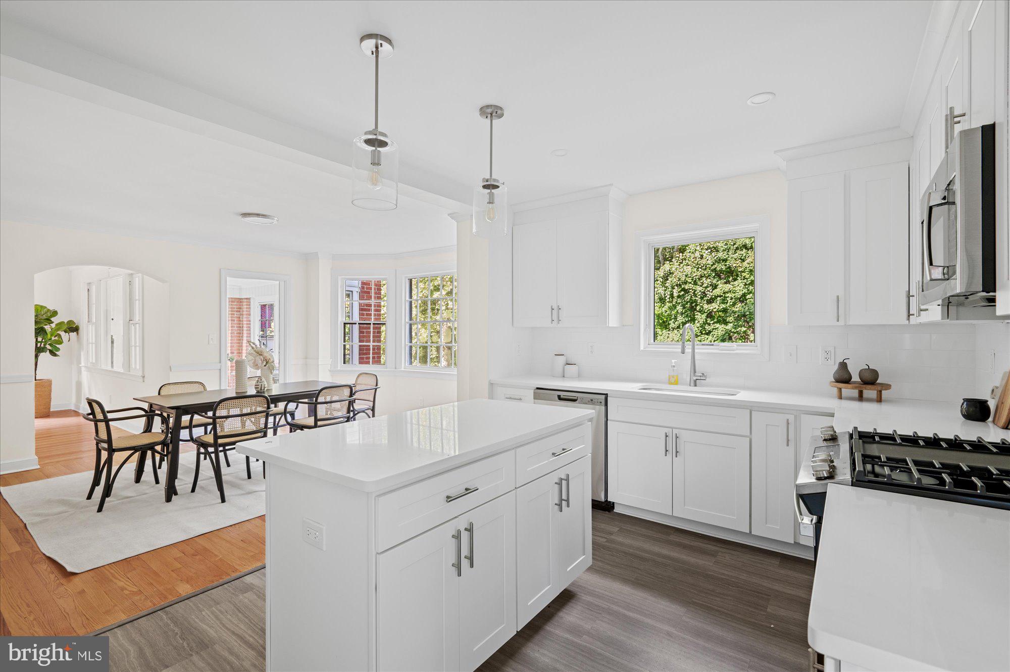 9334 Harvey Road Silver Spring, MD 20910 - Photo 20 of 53