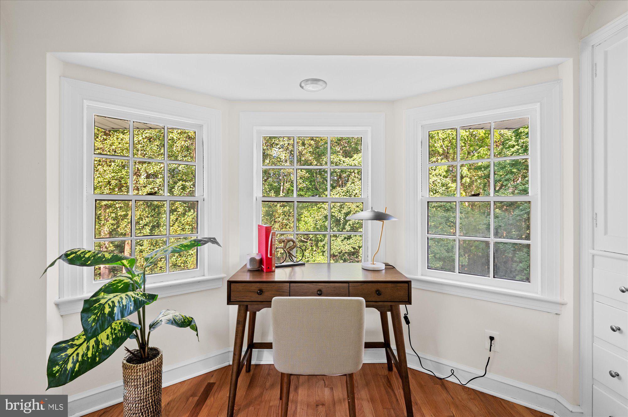 9334 Harvey Road Silver Spring, MD 20910 - Photo 33 of 53