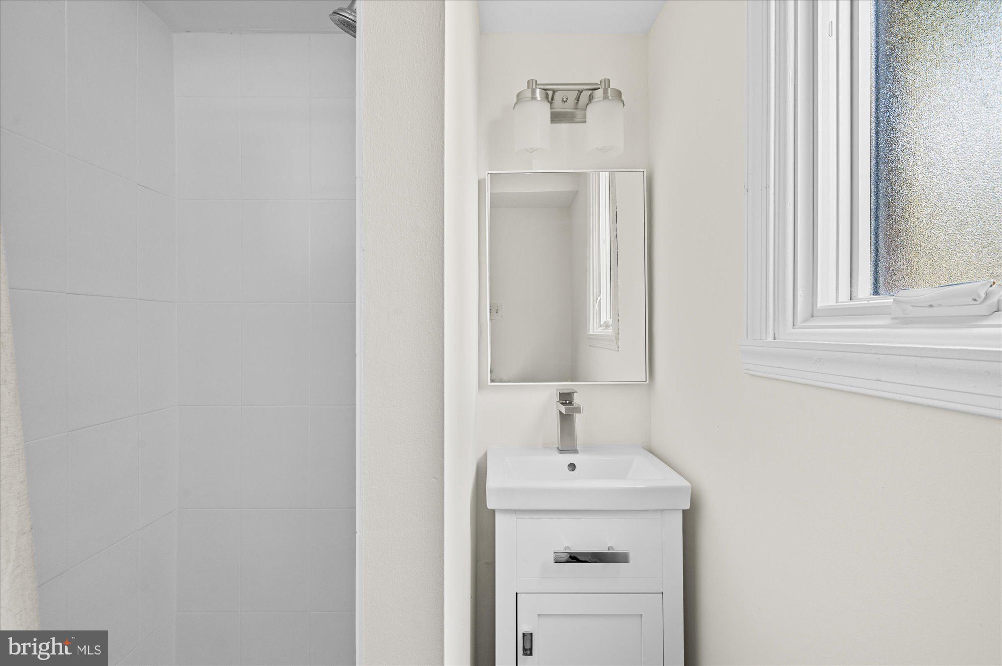 9334 Harvey Road Silver Spring, MD 20910 - Photo 42 of 53