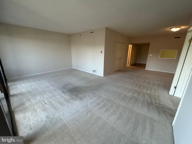 $2,200 | 1100 Lovering Avenue, Unit 204, Wilmington, DE 19806