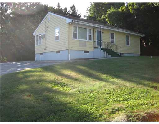 700 Main Road Tiverton, RI 02878 - Photo 2 of 4 Exterior Front.