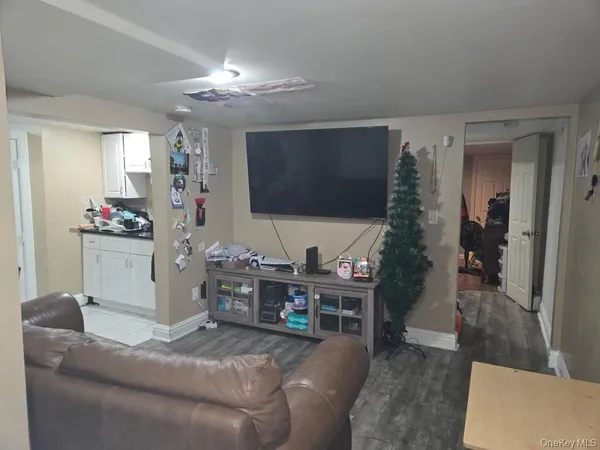 $999,000 | 94 Lucille Avenue, Elmont, NY 11003