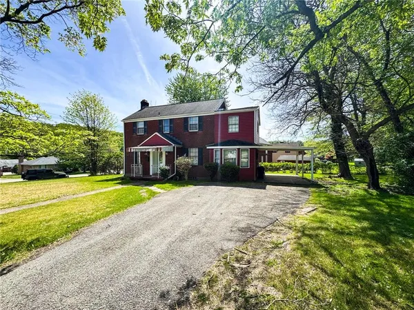 $1,675 | 2710 Henderson Road, White Oak, PA 15131